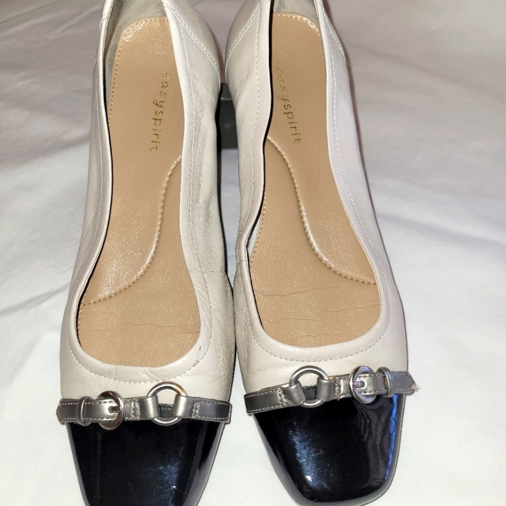 Easy Spirit ballet flat